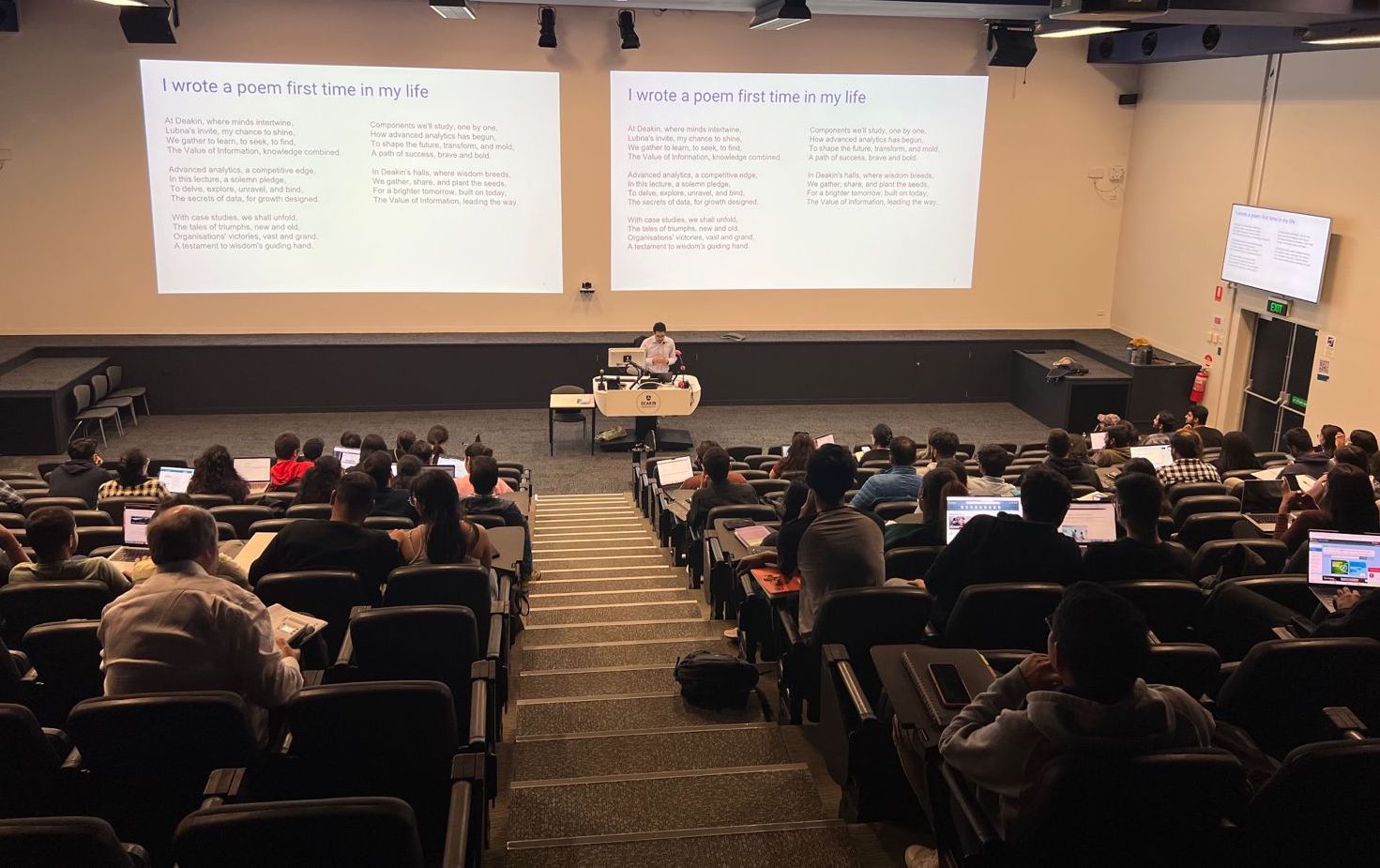 My very first poem for the lecture at Deakin University